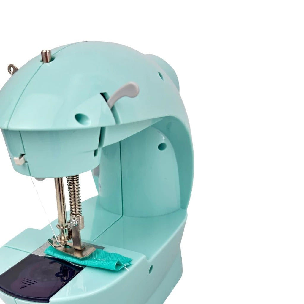 Mini Máquina De Costura Portátil Importway Bivolt Com Mesa